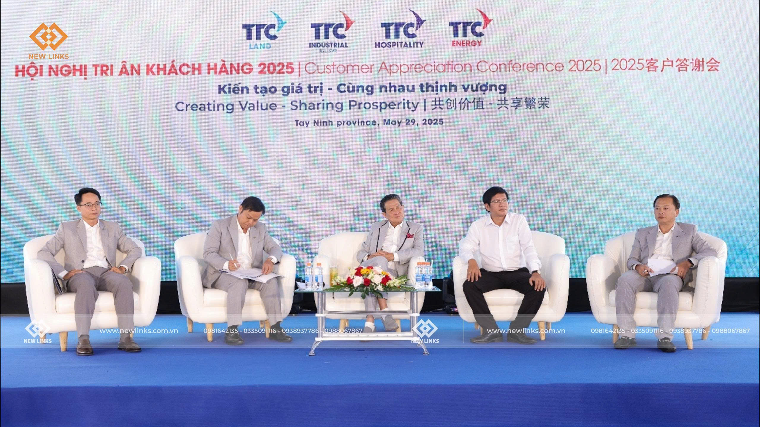 Giải đáp thắc mắc tại Hội nghị khách hàng TTC 2025