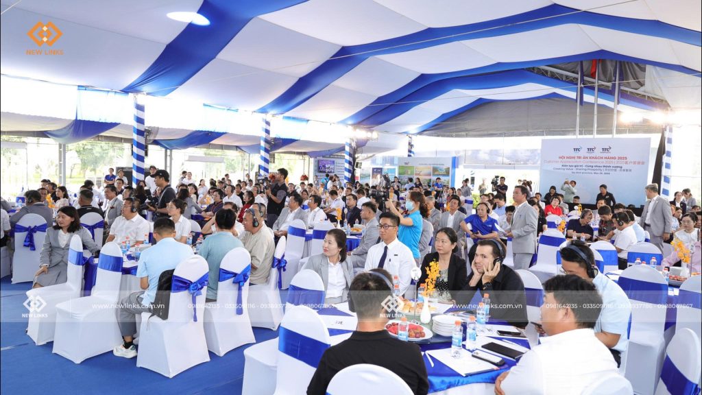 Không gian Hội nghị khách hàng TTC 2025