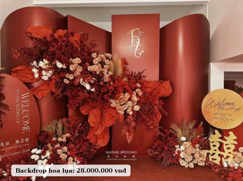 Backdrop đám cưới tone đỏ sang trọng
