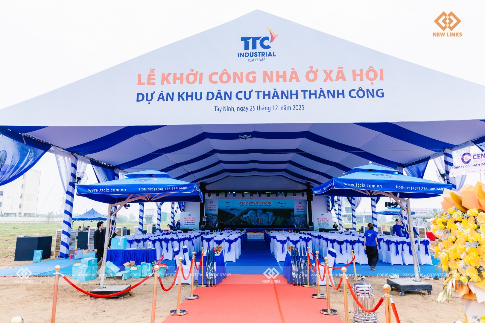Nhà bạt lễ khởi công