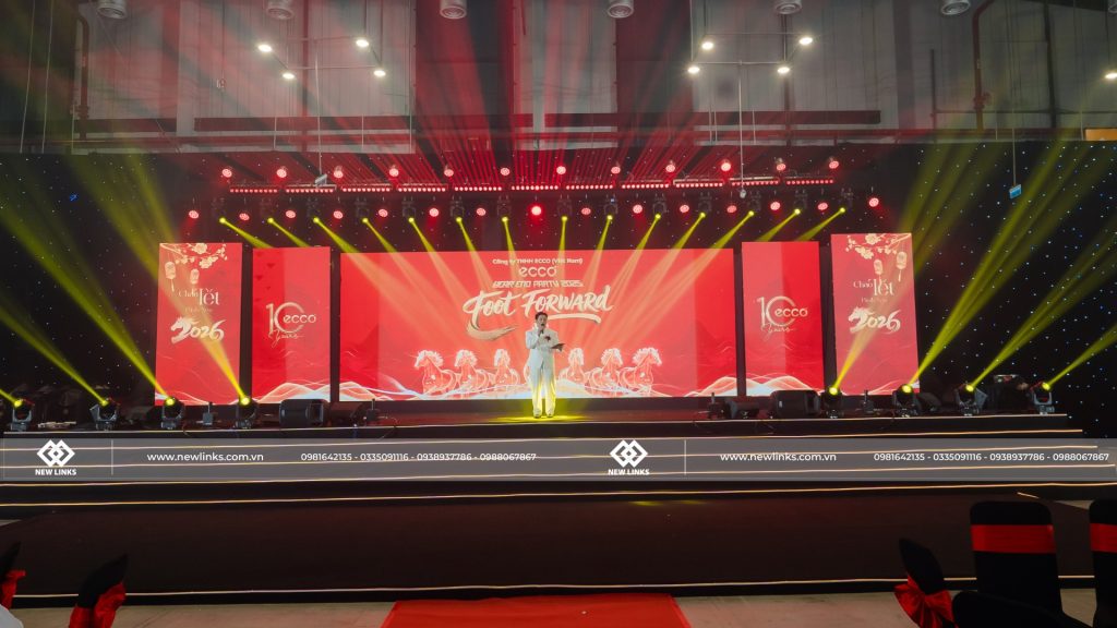 MC Thanh Sang cùng sự kiện YEP Ecco